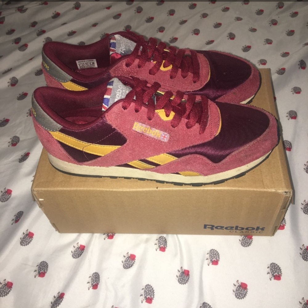 Reebok Classic Sneakers